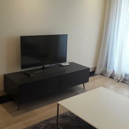 103 - With & Gym Apartment *
